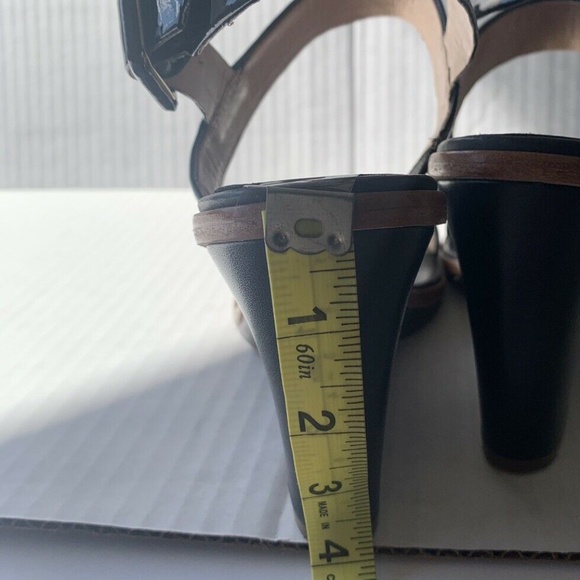 Kate Spade new york sandal Size 9 1/2 M - Picture 8 of 10